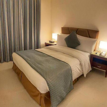 Vivienda Hotel Villas Riyadh Bagian luar foto