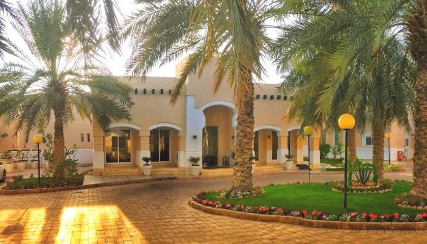 Vivienda Hotel Villas Riyadh Bagian luar foto