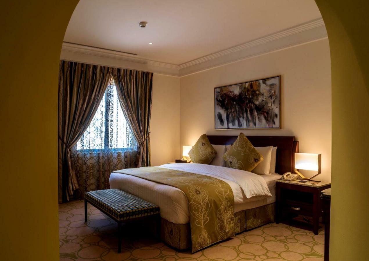 Vivienda Hotel Villas Riyadh Bagian luar foto
