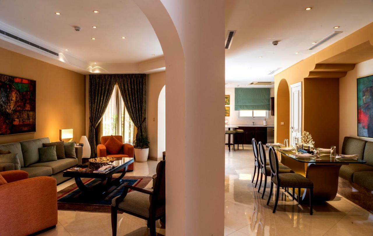 Vivienda Hotel Villas Riyadh Bagian luar foto