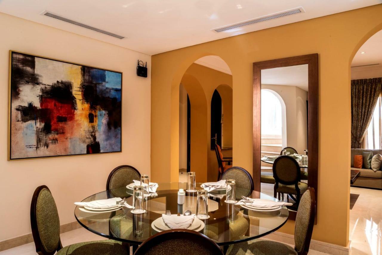 Vivienda Hotel Villas Riyadh Bagian luar foto