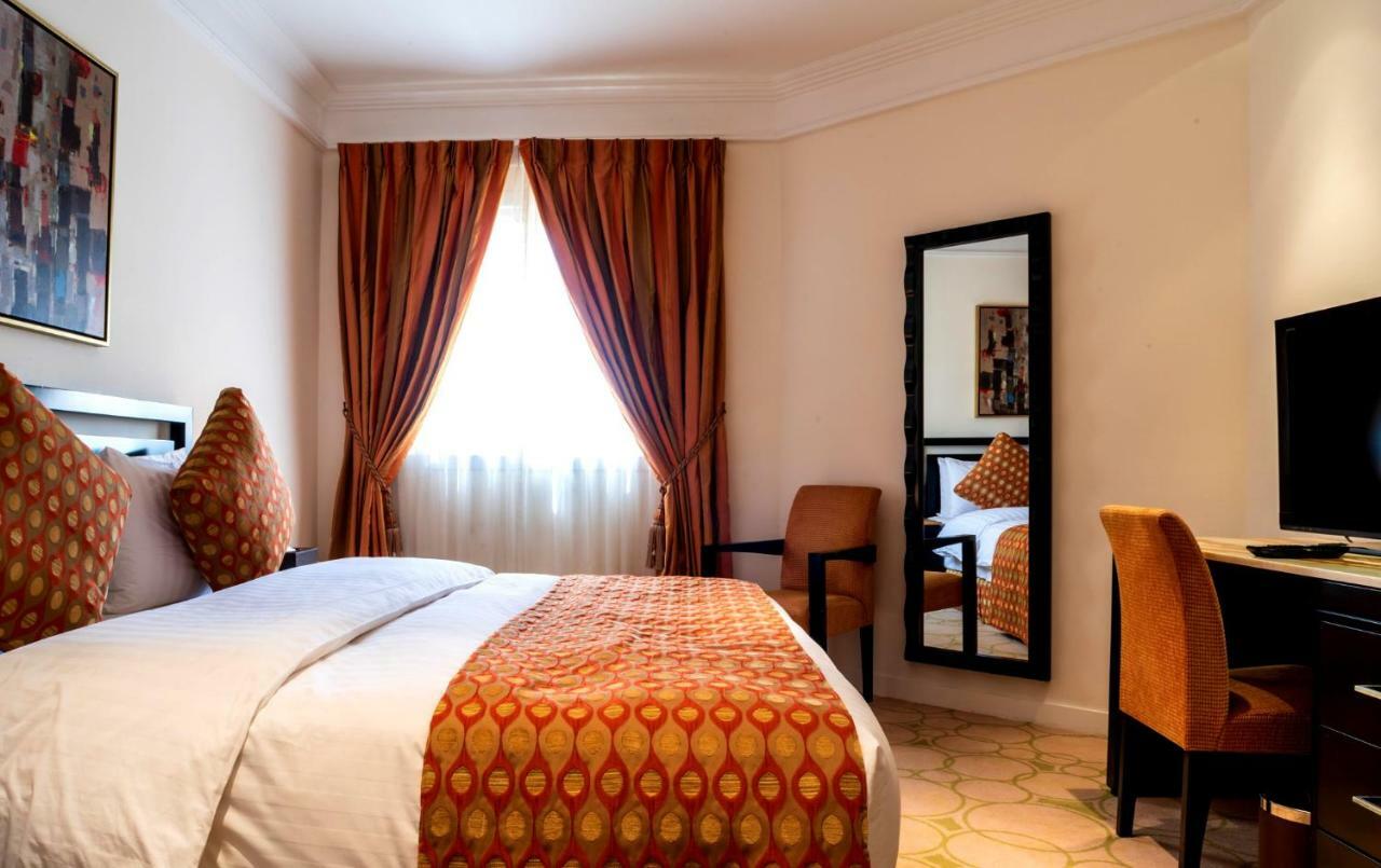 Vivienda Hotel Villas Riyadh Bagian luar foto