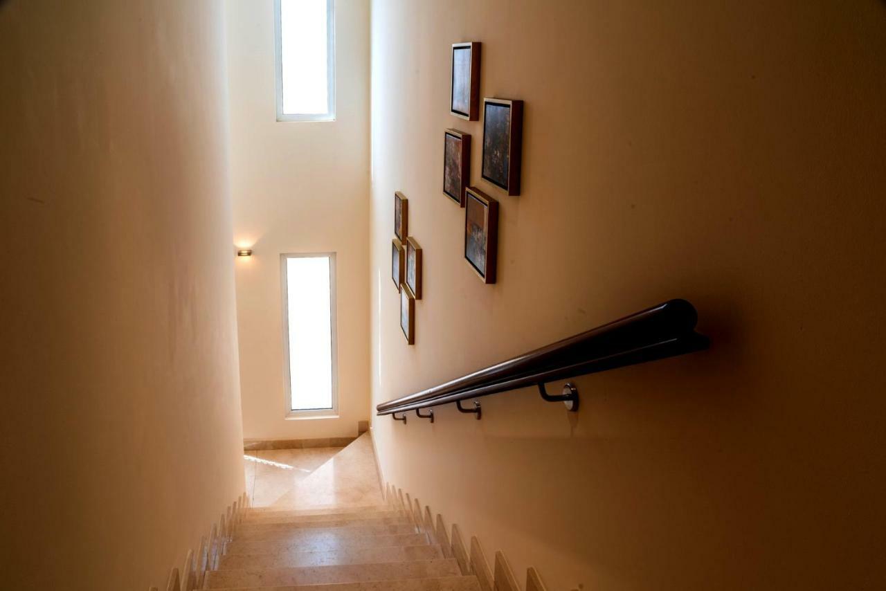 Vivienda Hotel Villas Riyadh Bagian luar foto